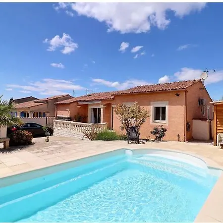 Holiday home Maison Mediterraneenne 130m Piscine Vaucluse *